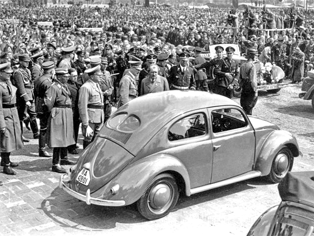 O Fusca foi projetado na Alemanha na década de 1930, por Ferdinand Porsche, com o objetivo de ser um carro acessível para o povo alemão.  - Reprodução