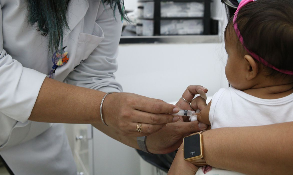 Atualmente, no mundo, 14,3 milhões de crianças estão vulneráveis a doenças preveníveis por vacinas e mais 5,7 milhões têm apenas proteção parcial.