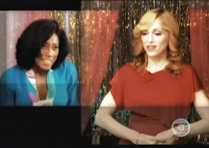 Glória Maria também ganhou notoriedade por entrevistar celebridades mundiais como Michael Jackson, Harrison Ford, Elton John, Nicole Kidman, Leonardo Dicaprio, Mick Jagger e Madonna.
