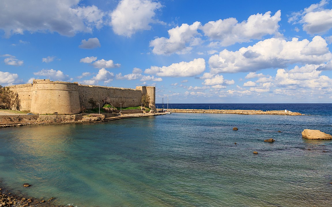 A República Turca do Chipre do Norte só é reconhecida pela Turquia. Todos os outros países consideram que a região faz parte do Chipre de forma soberana. Na foto, o Castelo de Cirénia, uma das atrações do norte cipriota. 
