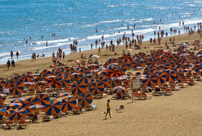 As Ilhas Canárias têm cerca de 2,1 milhões de habitantes - Assobio