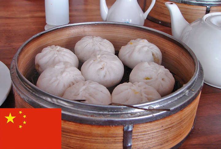 18º lugar - Baozi (China) -  Pão cozido no vapor de origem chinesa, com aspecto de coque, que leva diversos recheios. -J Samuel Burner - Wikimédia Commons