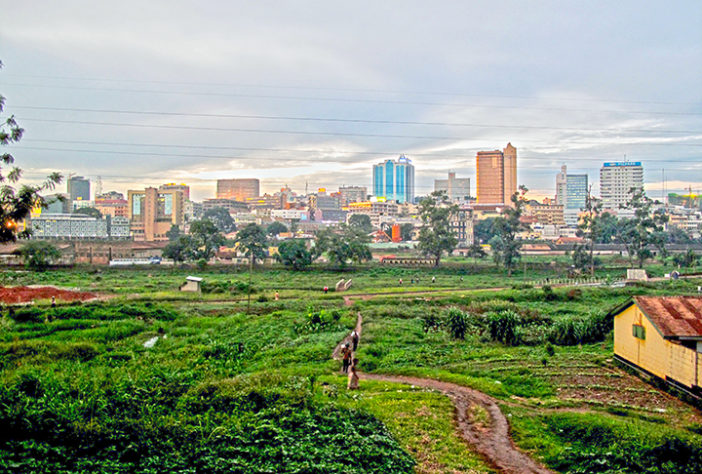 Uganda, Campala - África se dividindo