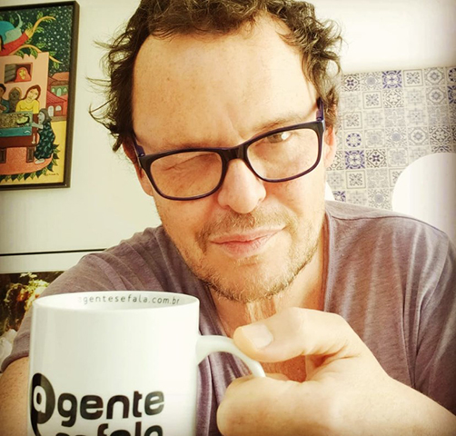 Em entrevista à revista digital Breeza, o artista ressaltou como lida com o consumo de substâncias atualmente. "Usar drogas, hoje em dia, ficou muito restrito a momentos de extremo lazer, em festas coletivas, e de maneira bem medida", frisou.