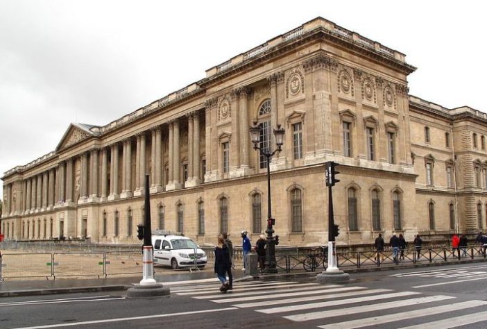 Museu do Louvre, Paris - Wikimedia Commons/Rutger van der Maar