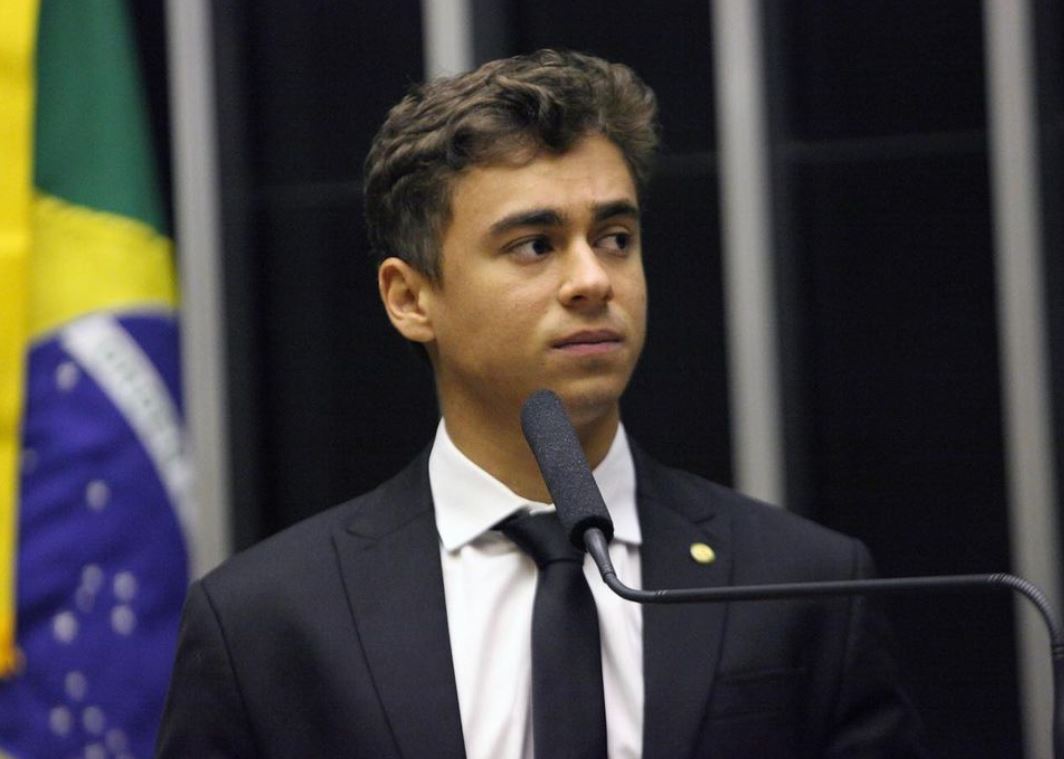 Justiça manda X apagar post em que Nikolas chama PT de ‘Partido dos Traficantes’