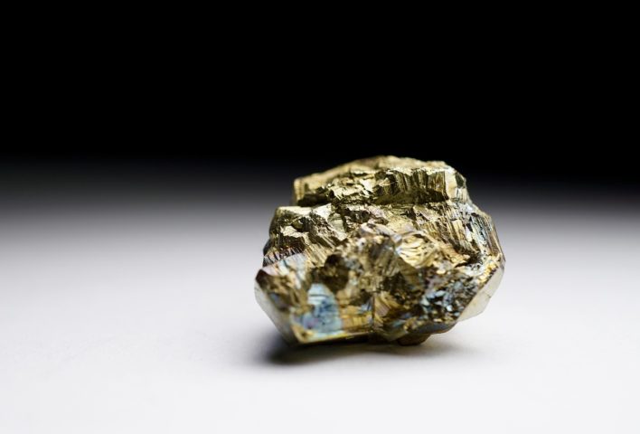 A descoberta em Pingjiang reforça essa posição em um período marcado pela valorização acelerada do ouro nos mercados internacionais. Analistas avaliam que reservas dessa magnitude podem ampliar a influência chinesa nas negociações relacionadas ao preço e ao fornecimento do metal precioso.