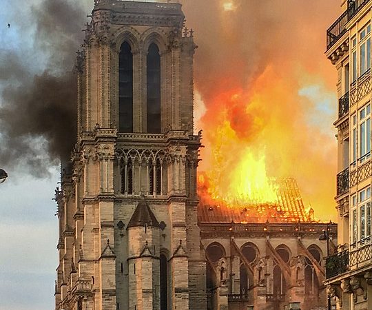 Catedral de Notre-Dame deve reabrir em dezembro de 2024