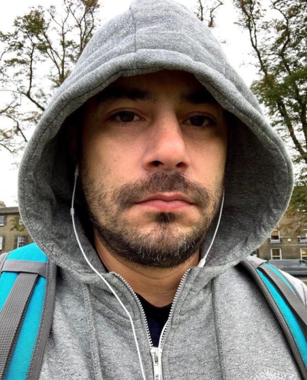 De acordo com o jornalista, sua alimentação é baseada em sopas com alimentos bem cozidos, complementada por suplementos.-reprodução instagram