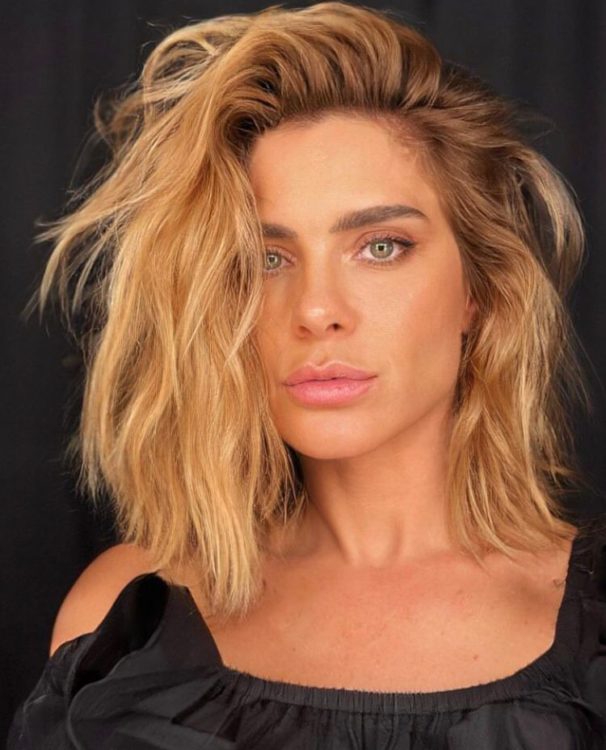 Carolina Dieckmann nasceu em 16 de setembro de 1978. Seu nome completo, aliás, é Carolina Dieckmann Worcman. O sobrenome 