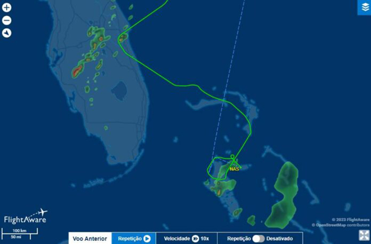 Assim, o jato teve que desviar para Nassau, nas Bahamas.
