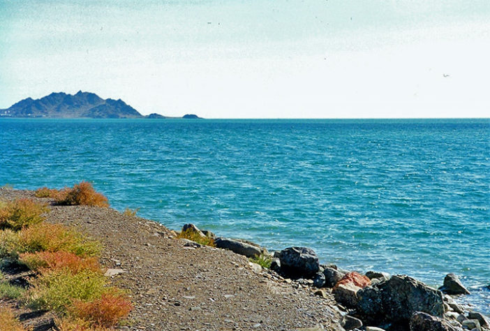 Lagos profundos