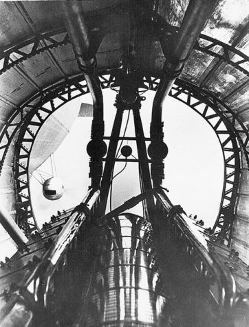 Dirigível Hindenburg, Sala de máquinas -