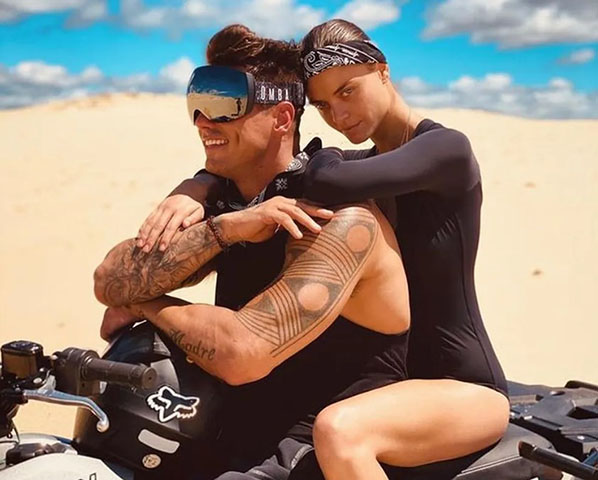 Ele também se relacionou brevemente com a austríaca Viktoria Schwarz, campeã mundial de canoagem, e foi casado por três anos com a também modelo Laís Oliveira.