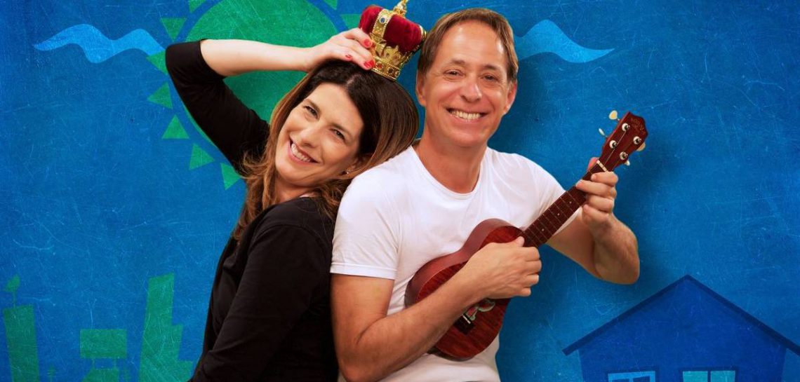 O ator é casado com a atriz Graziella Moretto desde 2007. Atualmente, o casal tem residência em Cascais, Portugal. Eles têm três filha: Luíza, Mabel e Maria.