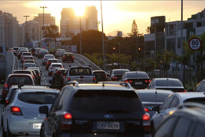 carros - automoveis - veiculos - transito - Código de Trânsito Brasileiro | Fernando Frazão/Agencia Brasil