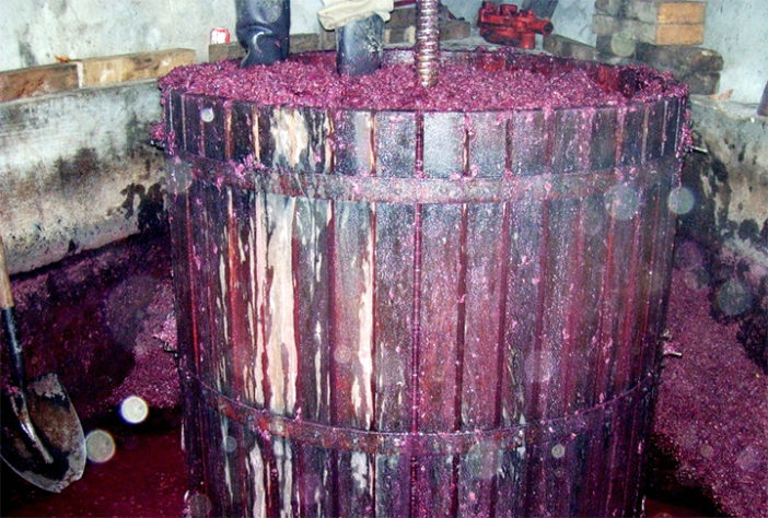 Inteligência Artificial vai identificar garrafas de vinho com rótulos trocados 