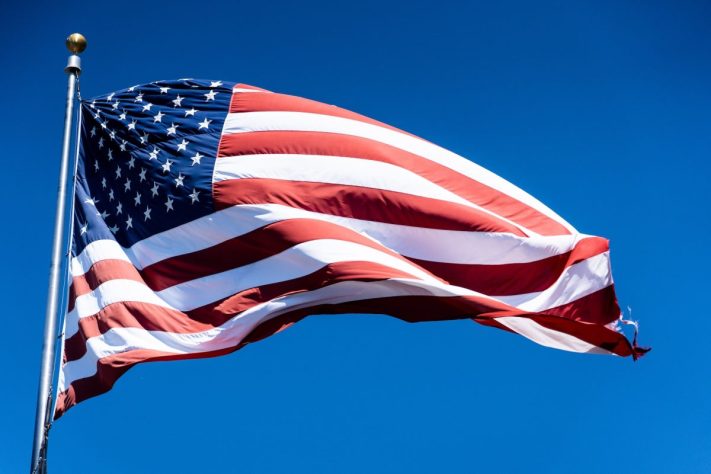Bandeira Estados Unidos – Chris Robert/Unsplash
