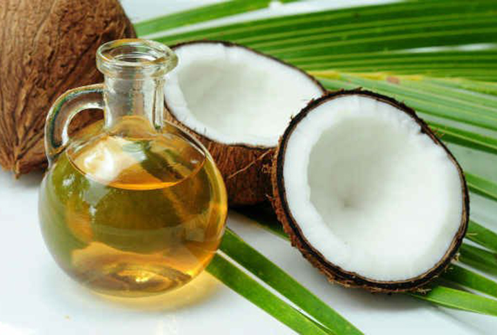 Conheça os benefícios dos derivados do coco; óleo pode ser vilão