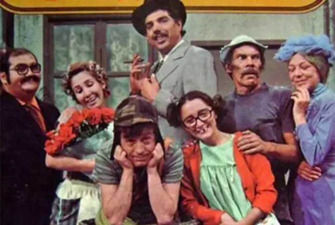 Atores vivos e ‘porta misteriosa’: veja curiosidades sobre ‘Chaves’
