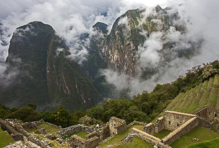 Mesmo com a colonização espanhola, Machu Picchu permaneceu intocada