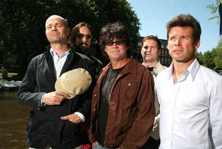 The Tragically Hip â?? banda canadense de rock alternativo/roots rock, formada em Kingston (OntÃ¡rio) em 1984. Ficou marcada por letras que exploram a cultura e a identidade canadense, e por vÃ¡rios Ã¡lbuns nÃºmero 1 no CanadÃ¡. 