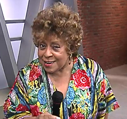 Além deles, outros nomes conhecidos já passaram pelo Retiro, como a cantora Leny Andrade (foto), as atrizes Yolanda Cardoso e Zélia Hoffman e o comentarista esportivo Sérgio Noronha.-reprodução tv globo