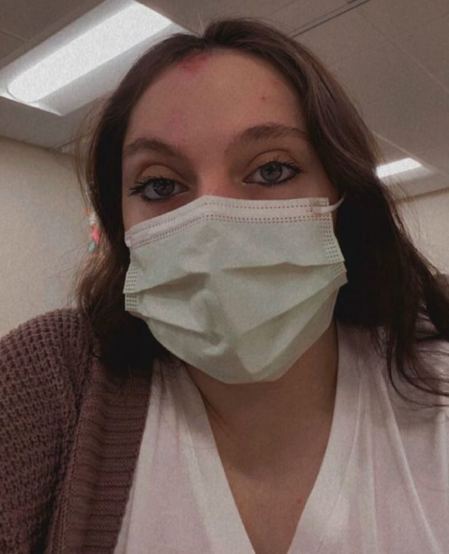 Trinity Rowles sofreu um ataque do cachorro de seu pai, em setembro de 2022, e precisou fazer quatro cirurgias para se recuperar.