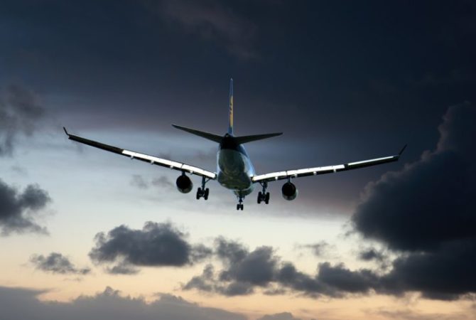 Famosos que têm pavor de avião;  alguns já sofreram acidente