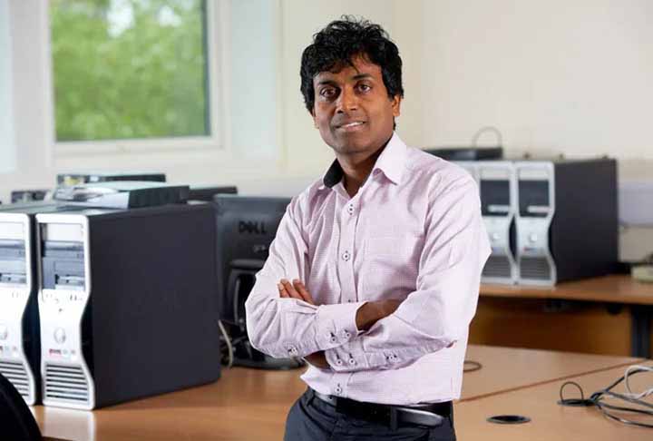 JÃ¡ o professor de computaÃ§Ã£o visual da Universidade de Bradford, Hassan Ugail, declarou que o episÃ³dio comprova que os peritos em arte precisam se modernizar com relaÃ§Ã£o aos seus mÃ©todos de averiguaÃ§Ã£o.