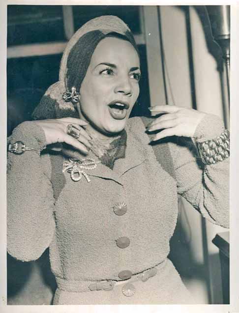 GraÃ§as Ã  gravaÃ§Ã£o da canÃ§Ã£o â??Pra VocÃª Gostar de Mimâ??, de Joubert de Carvalho, Carmen se tornou uma estrela no Brasil e foi considerada a principal intÃ©rprete do samba na dÃ©cada de 1930. Por sinal, foi a primeira artista a fechar um contrato de trabalho com uma emissora de rÃ¡dio a nÃ­vel nacional.