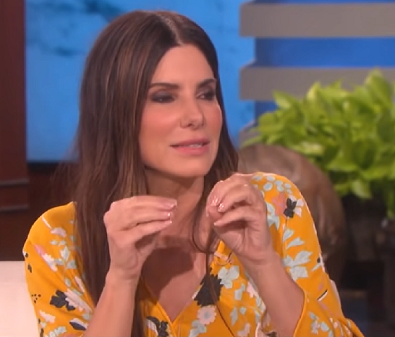 Bullock foi casada com o motociclista e apresentador de TV Jesse James entre 2005 e 2010. O casamento terminou em meio às revelações de uma série de traições cometidas por ele. 