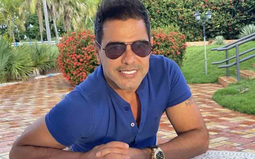 Zezé Di Camargo: O cantor tem medo de avião desde seu primeiro voo, aos 11 anos de idade. Mas, milionário, é dono de um jatinho e enfrenta o medo. Não voa à noite, mas encara o pavor durante o dia por causa dos compromissos. "Avião não é luxo, é necessidade", diz. 