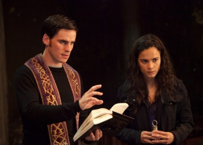 O Ritual, Alice Braga