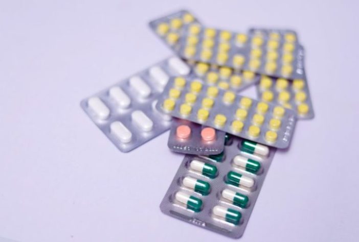 Remédios, medicamentos, comprimidos - Melany @ tuinfosalud.com/Unsplash