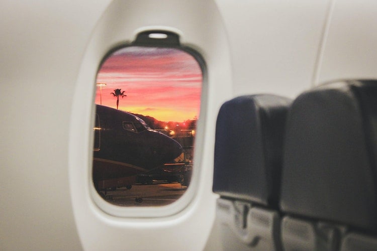 Os dados apontam que 68% dos viajantes brasileiros planejam gastar menos em suas viagens, enquanto 81% estão ajustando seus orçamentos para aproveitar ao máximo as experiências disponíveis.-Shamia Casiano pexels