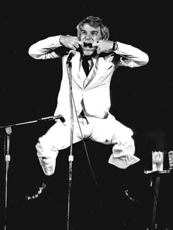 Steve Martin em um show de comédia em 1976