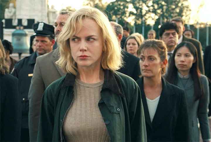 Nicole Kidman e Daniel Craig estrelam esta produÃ§Ã£o cheia de suspense, que envolve a disseminaÃ§Ã£o de um vÃ­rus alienÃ­gena. 