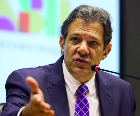 Haddad diz que inflação entre 4% a 5% está dentro da normalidade