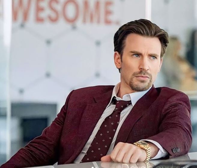 Trata-se de um filme de Natal, algo que Chris Evans diz nunca ter pensado em fazer. Ele disse que adorou a oportunidade e elogiou muito o colega The Rock: 