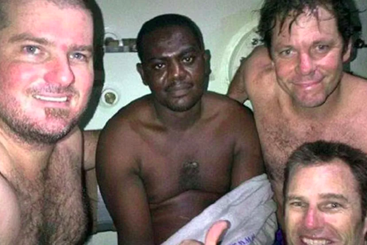 Homem sobrevive quase 3 dias no fundo do mar após naufrágio