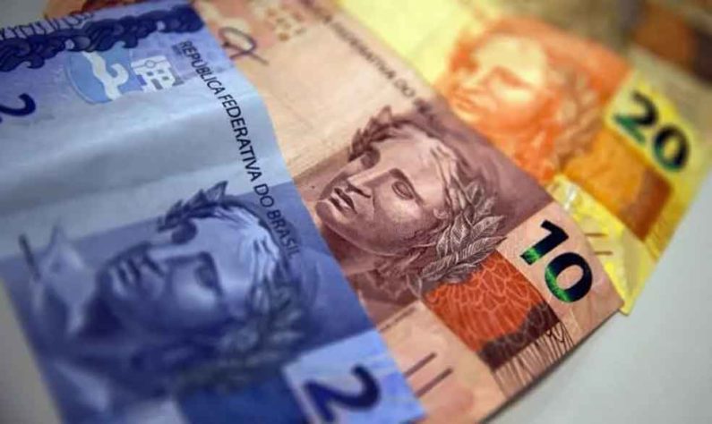 Salário mínimo em 2025
