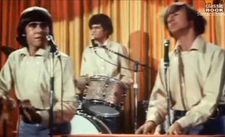 Em 6º lugar nas “músicas mais alegres do mundo”, “I’m a Believer” foi composta por Neil Diamond e gravada pela banda The Monkees, em 1966. O hit chegou a ficar sete semanas em primeiro lugar no ranking da Billboard Hot 100 dos EUA.-reprodução