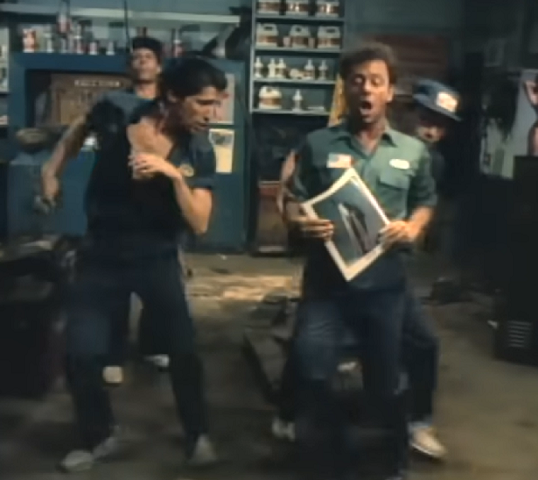 5) “Uptown Girl” – Billy Joel-reprodução