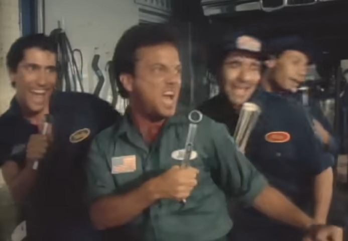 Lançada em 1983 pelo norte-americano Billy Joel, a canção figurou no álbum “An Innocent Man”, que atingiu o 4º lugar na lista da revista Billboard. Além disso, a música recebeu uma nomeação para o Grammy de Melhor Performance Vocal Masculina em Pop.-reprodução