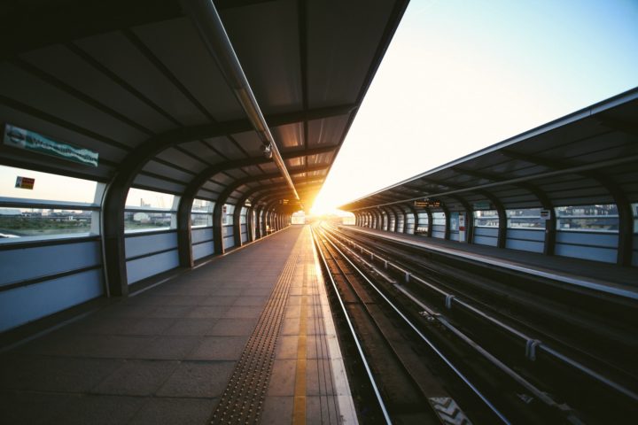 Se esse sistema fosse usado na Argentina, por exemplo, o trem poderia ir da capital Buenos Aires à cidade de Bariloche em apenas uma hora.