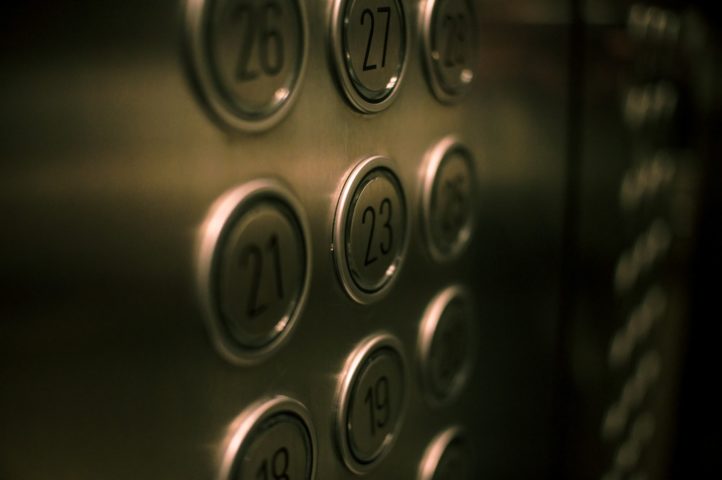 Ainda segundo a corporação, o equipamento teria passado por uma inspeção da empresa de manutenção semanas antes.
