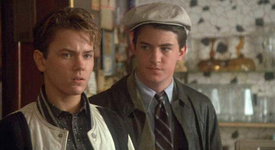 A estreia no cinema foi em 1988 no filme 
