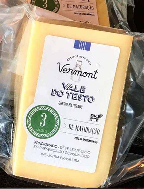 O Vale do Testo recebe um blend muito complexo de diversos microorganismos que tem como objetivo deixá-lo com notas aromáticas que lembram caldo de carne, defumado e amêndoas.-Instagram @pomerodealimentos