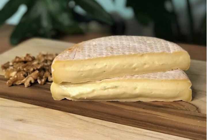 A Serra das Antas levou duas medalhas de bronze: Queijo Lua Cheia, de textura aveludada, suave, cremosa e que possui uma fina camada de carvão vegetal, e o Queijo Tipo Reblochon, de origem francesa. -Divulgação
